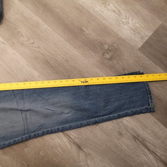 Eddie Bauer Ladies Boyfriend Fit Slim Leg Blue Jeans - Picture 7 of 7